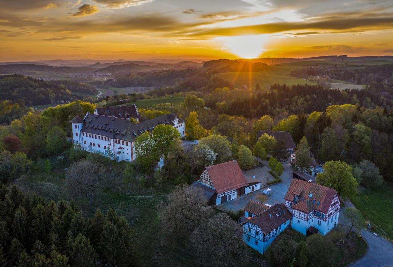Hotel & Tagungszentrum Schloss Hohenfels Hohenfels  Екстериор снимка