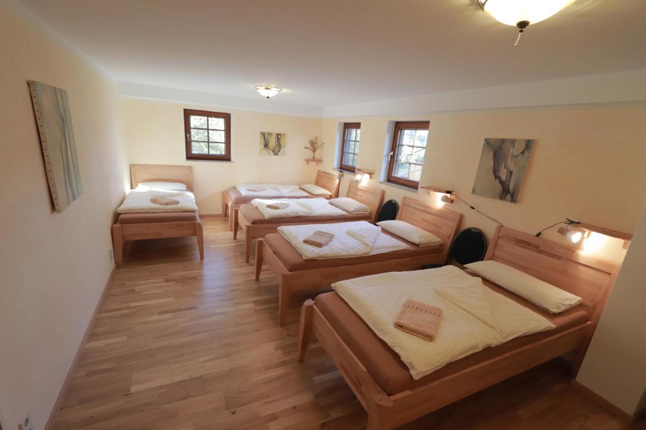Hotel & Tagungszentrum Schloss Hohenfels Hohenfels  Екстериор снимка