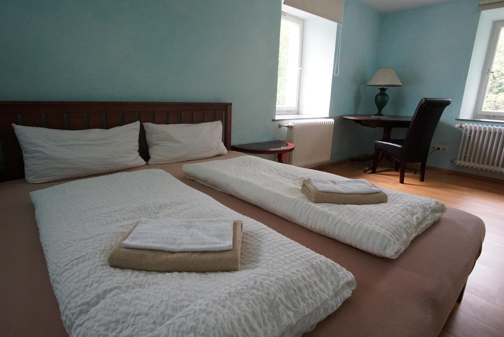 Hotel & Tagungszentrum Schloss Hohenfels Hohenfels  Екстериор снимка