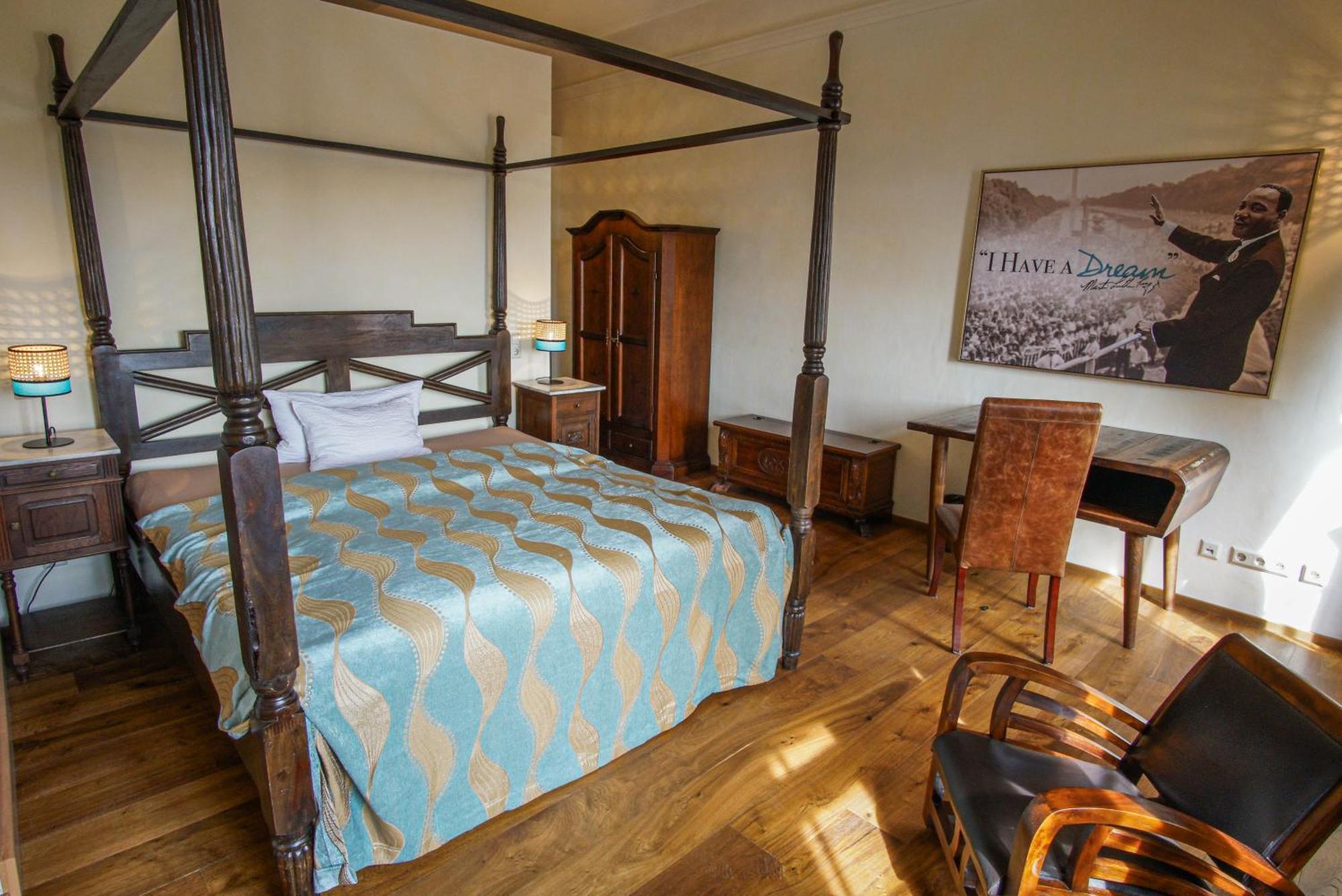 Hotel & Tagungszentrum Schloss Hohenfels Hohenfels  Екстериор снимка