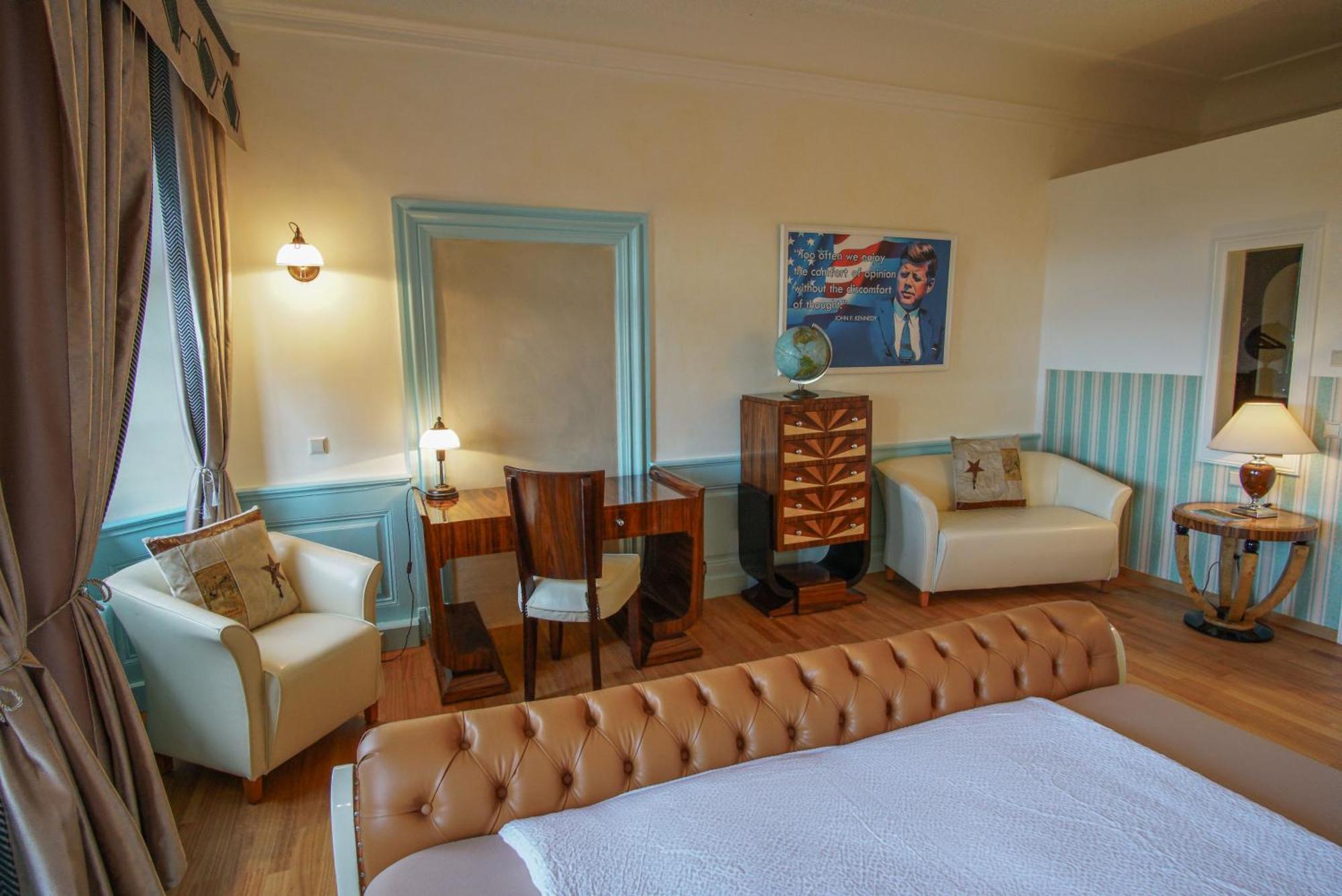 Hotel & Tagungszentrum Schloss Hohenfels Hohenfels  Екстериор снимка