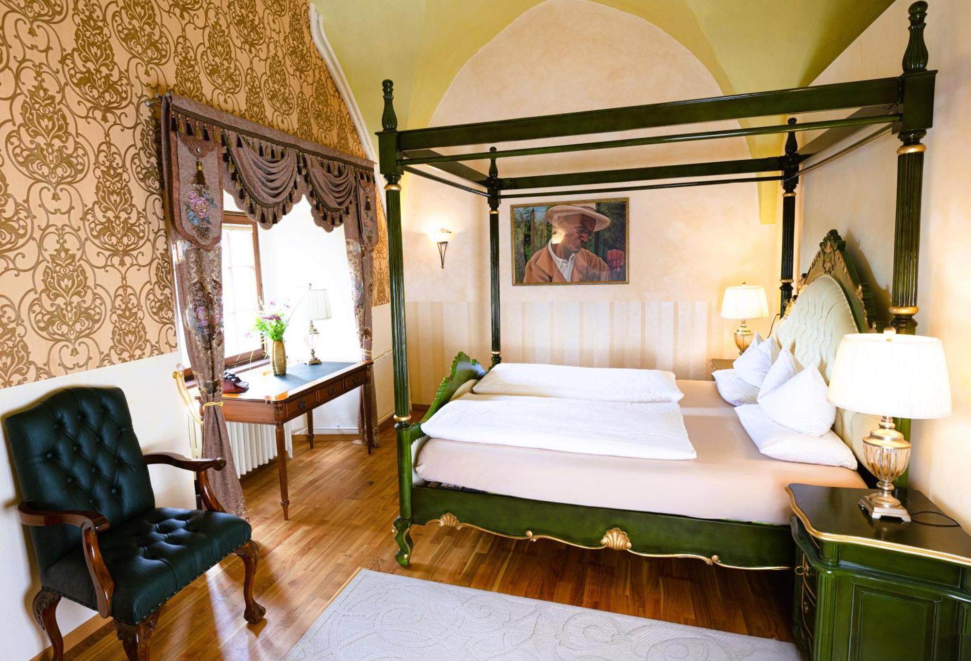 Hotel & Tagungszentrum Schloss Hohenfels Hohenfels  Екстериор снимка